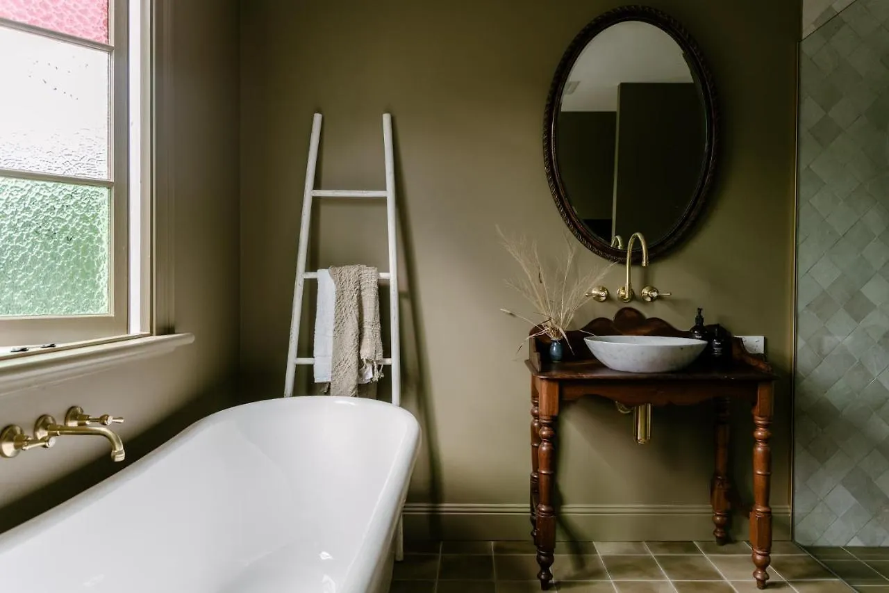 **** Hotel Maleny Lodge Australia